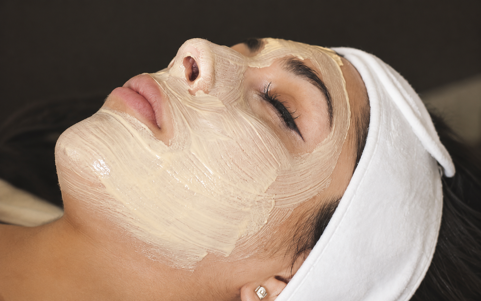 Aroma Magic Bridal Glow Facial Kit